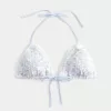 Partea de sus de bikini triunghi cu tricot în stil croșetat Partea de sus de bikini triunghi cu tricot în stil croșetat