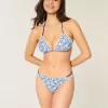 Partea inferioară de bikini cu bretele duble, în stil croșetat Partea inferioară de bikini cu bretele duble, în stil croșetat