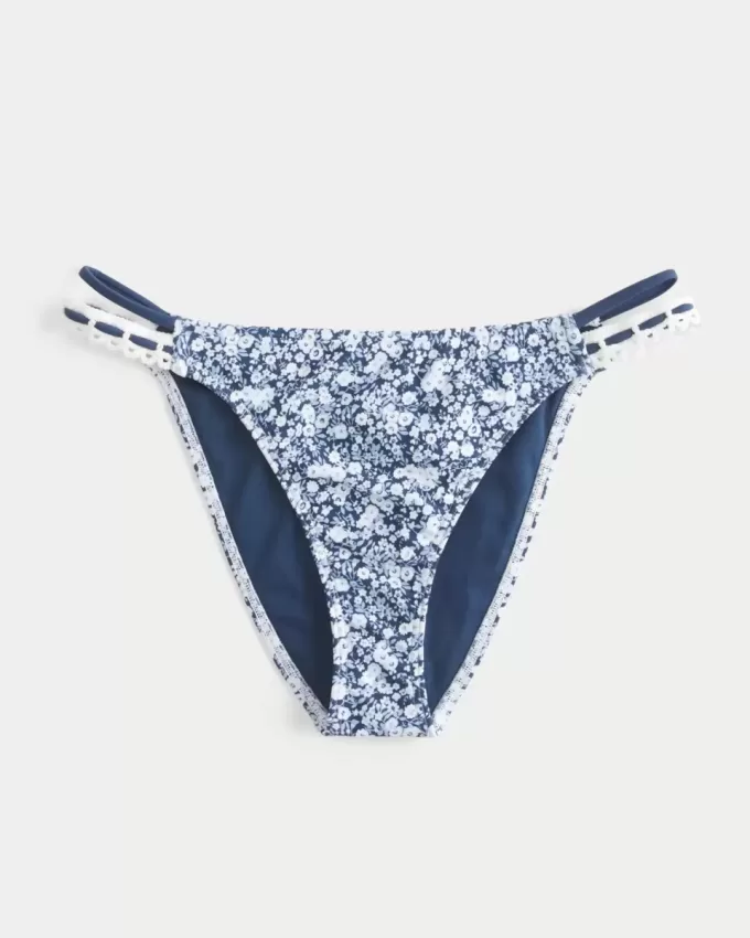Partea inferioară de bikini cu bretele duble, în stil croșetat Partea inferioară de bikini cu bretele duble, în stil croșetat