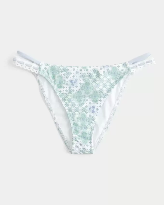 Partea inferioară de bikini cu bretele duble, în stil croșetat Partea inferioară de bikini cu bretele duble, în stil croșetat