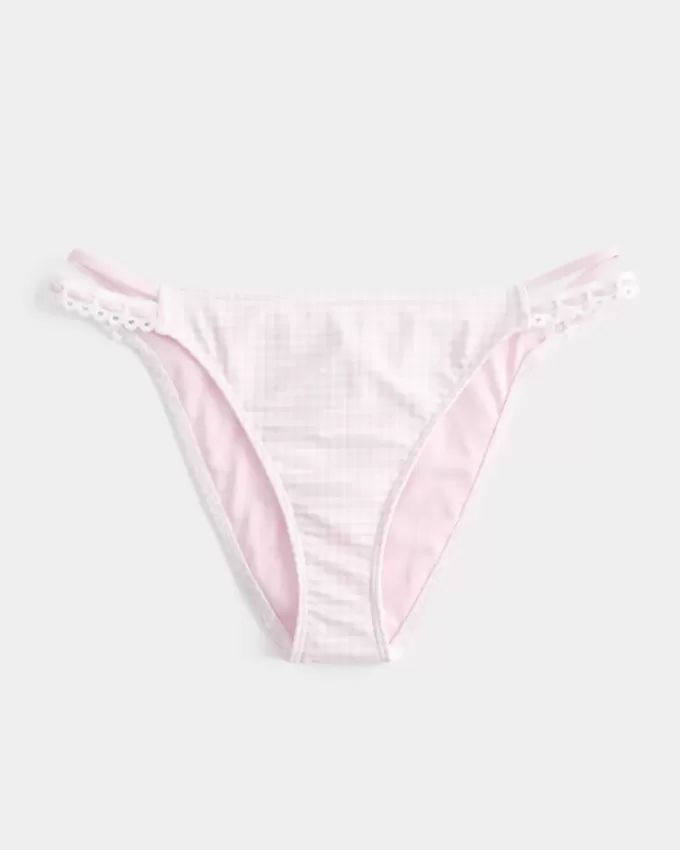 Partea inferioară de bikini cu bretele duble, în stil croșetat Partea inferioară de bikini cu bretele duble, în stil croșetat