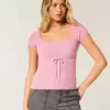 Pulover cu mânecă scurtă cu gât pătrat Pulover cu mânecă scurtă cu gât pătrat