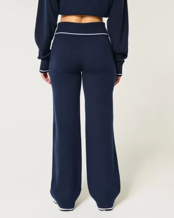 Pulover Gilly Hicks Pantaloni drepti cu talie pliabilă Pulover Gilly Hicks Pantaloni drepti cu talie pliabilă