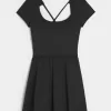 Rochie Active cu bretele Gilly Hicks Rochie Active cu bretele Gilly Hicks