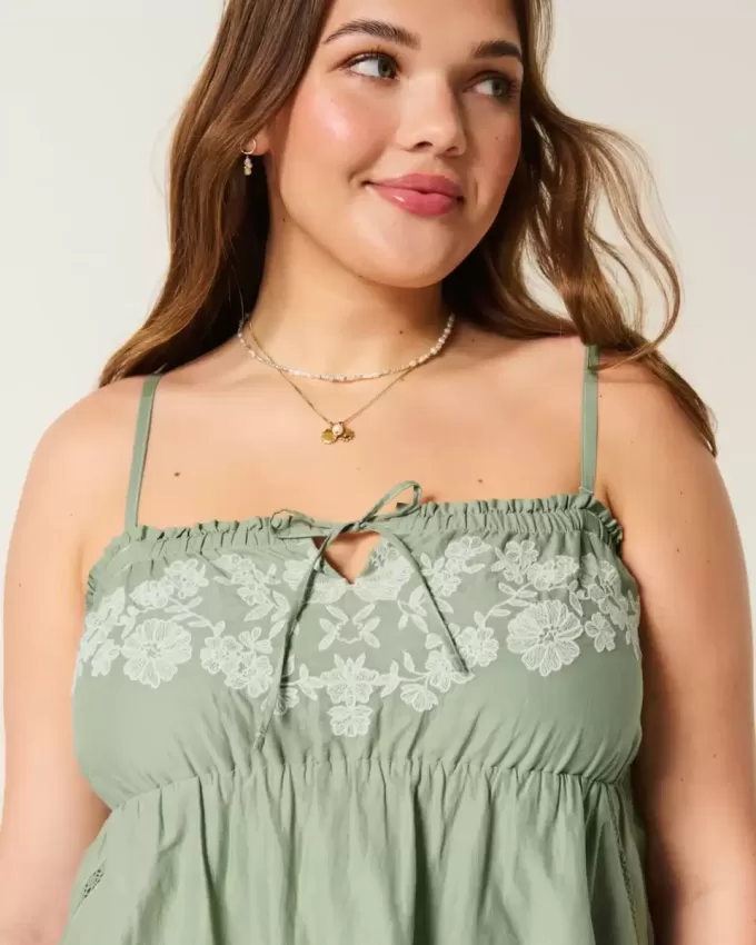 Rochie Babydoll brodata fara bretele Rochie Babydoll brodata fara bretele