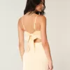 Rochie bodycon cu fundă din satin Rochie bodycon cu fundă din satin