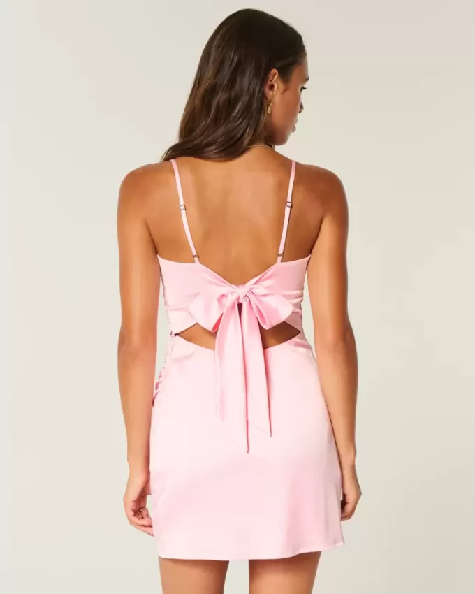 Rochie bodycon cu fundă din satin Rochie bodycon cu fundă din satin