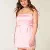 Rochie bodycon cu fundă fără bretele din satin Rochie bodycon cu fundă fără bretele din satin