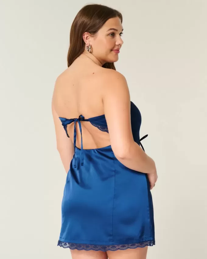 Rochie bodycon cu fundă fără bretele din satin Rochie bodycon cu fundă fără bretele din satin
