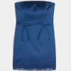 Rochie bodycon cu fundă fără bretele din satin Rochie bodycon cu fundă fără bretele din satin