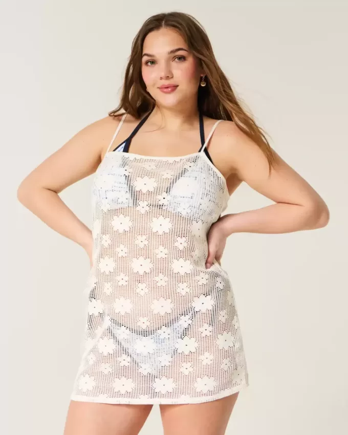 Rochie de acoperire cu cusături deschise Rochie de acoperire cu cusături deschise