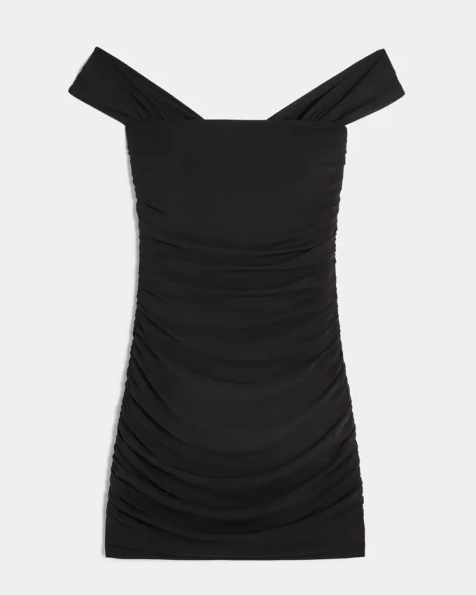 Rochie din plasă, cu umăr deschis Rochie din plasă, cu umăr deschis