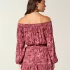Rochie țesuta pe umeri Rochie țesuta pe umeri