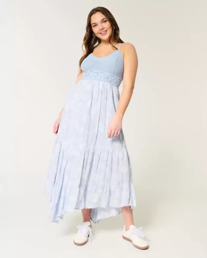 Rochie maxi cu decolteu în V, în stil croșetat Rochie maxi cu decolteu în V, în stil croșetat