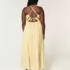 Rochie maxi cu spatele deschis Rochie maxi cu spatele deschis