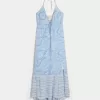 Rochie maxi cu tiv asimetric Rochie maxi cu tiv asimetric