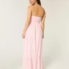 Rochie maxi, fără bretele, în stil croșetat Rochie maxi, fără bretele, în stil croșetat