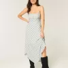 Rochie midi cu tiv asimetric Rochie midi cu tiv asimetric