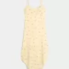Rochie midi cu tiv asimetric Rochie midi cu tiv asimetric