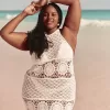 Rochie mini acoperită în stil croșetat Rochie mini acoperită în stil croșetat