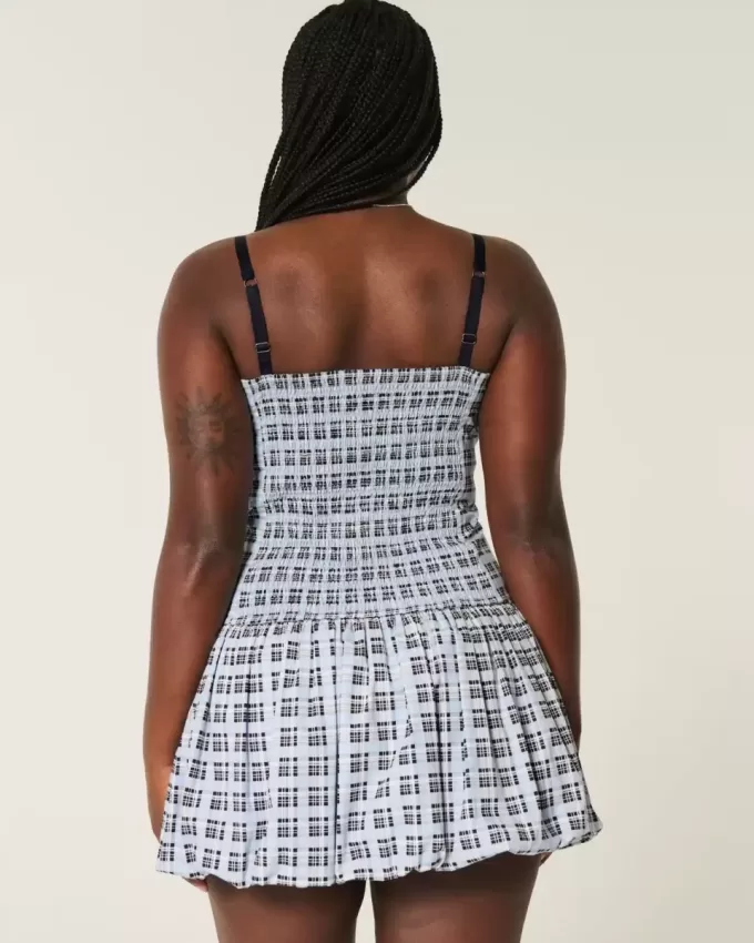 Rochie mini Bubble cu decolteu în V Rochie mini Bubble cu decolteu în V