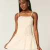 Rochie mini cu dantelă Rochie mini cu dantelă
