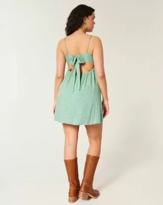 Rochie mini cu detaliu din dantela