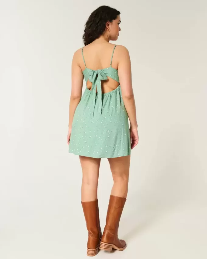 Rochie mini cu detaliu din dantela Rochie mini cu detaliu din dantela