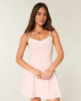 Rochie mini cu etaje din tricot