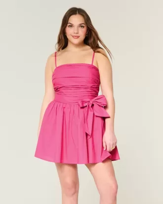 Rochie mini cu fundă fără bretele Rochie mini cu fundă fără bretele