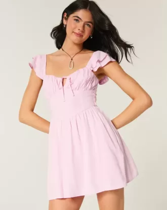 Rochie mini cu mâneci fluturate, talie în V