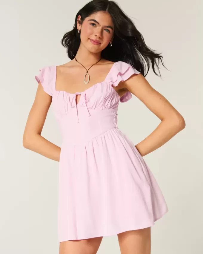 Rochie mini cu mâneci fluturate, talie în V Rochie mini cu mâneci fluturate, talie în V