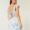 Rochie mini cu mâneci fluturate, talie în V Rochie mini cu mâneci fluturate, talie în V