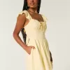 Rochie mini cu mâneci fluturate, talie în V Rochie mini cu mâneci fluturate, talie în V