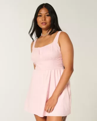 Rochie mini cu nasturi în față
