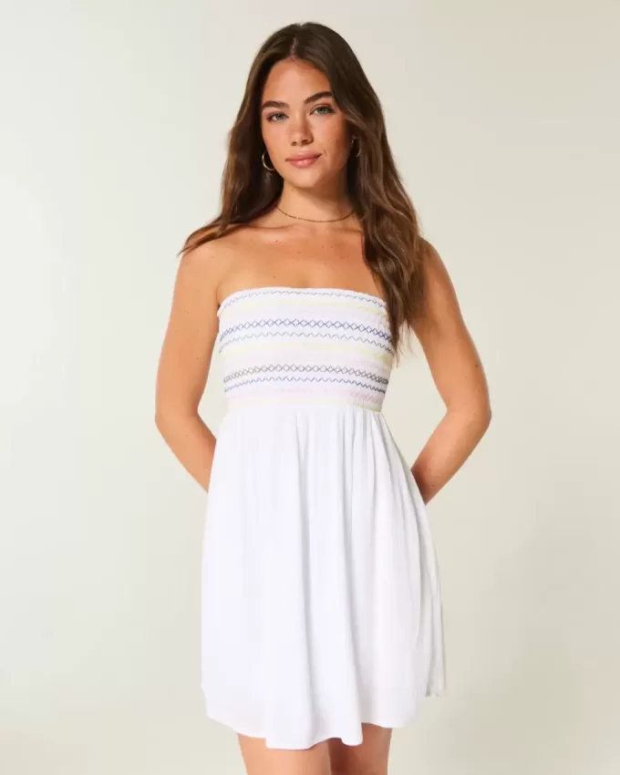 Rochie mini cu smock fără bretele Rochie mini cu smock fără bretele