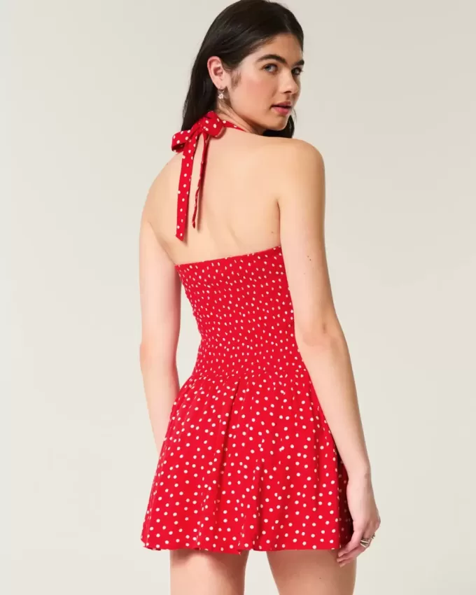 Rochie mini cu talie scazuta Rochie mini cu talie scazuta
