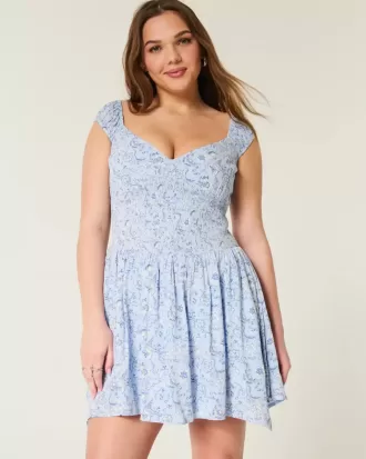 Rochie mini cu tiv asimetric fără umăr