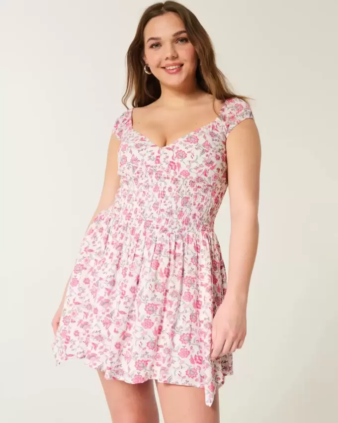 Rochie mini cu tiv asimetric fără umăr Rochie mini cu tiv asimetric fără umăr