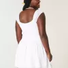 Rochie mini cu tiv asimetric fără umăr Rochie mini cu tiv asimetric fără umăr