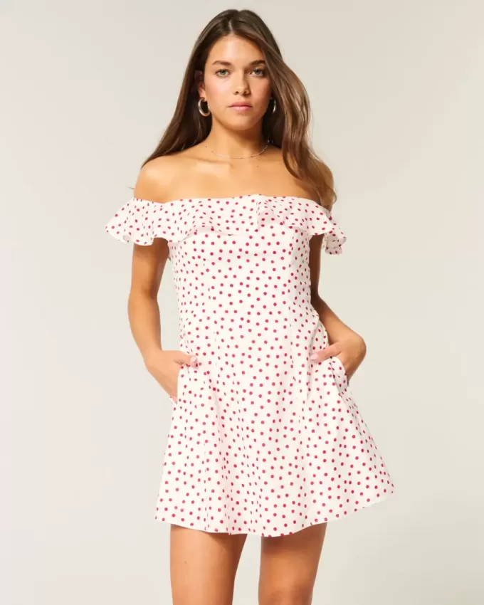 Rochie mini cu volan în linie A fără umăr Rochie mini cu volan în linie A fără umăr