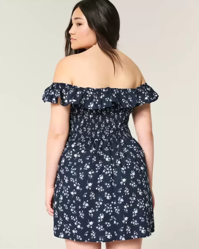 Rochie mini cu volan în linie A fără umăr Rochie mini cu volan în linie A fără umăr