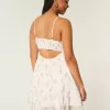 Rochie mini din șifon cu tiv asimetric Rochie mini din șifon cu tiv asimetric