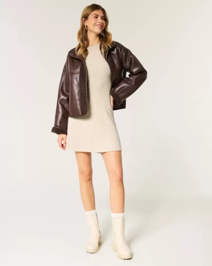 Rochie mini pulover Skater cu nervuri Rochie mini pulover Skater cu nervuri