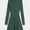 Rochie mini pulover Skater cu nervuri Rochie mini pulover Skater cu nervuri