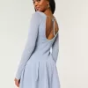 Rochie mini skater cu mâneci lungi în stil croșetat Rochie mini skater cu mâneci lungi în stil croșetat
