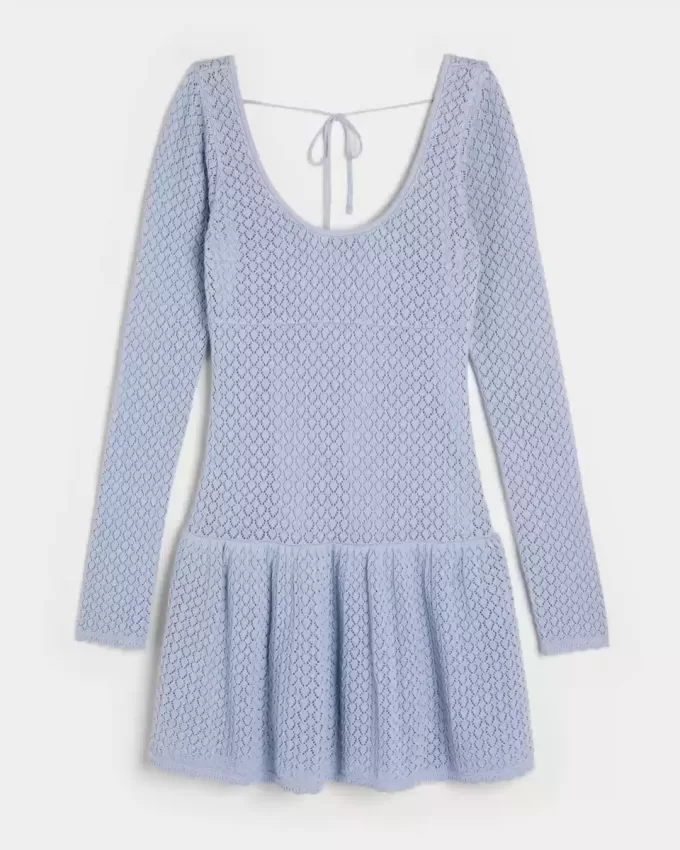 Rochie mini skater cu mâneci lungi în stil croșetat Rochie mini skater cu mâneci lungi în stil croșetat