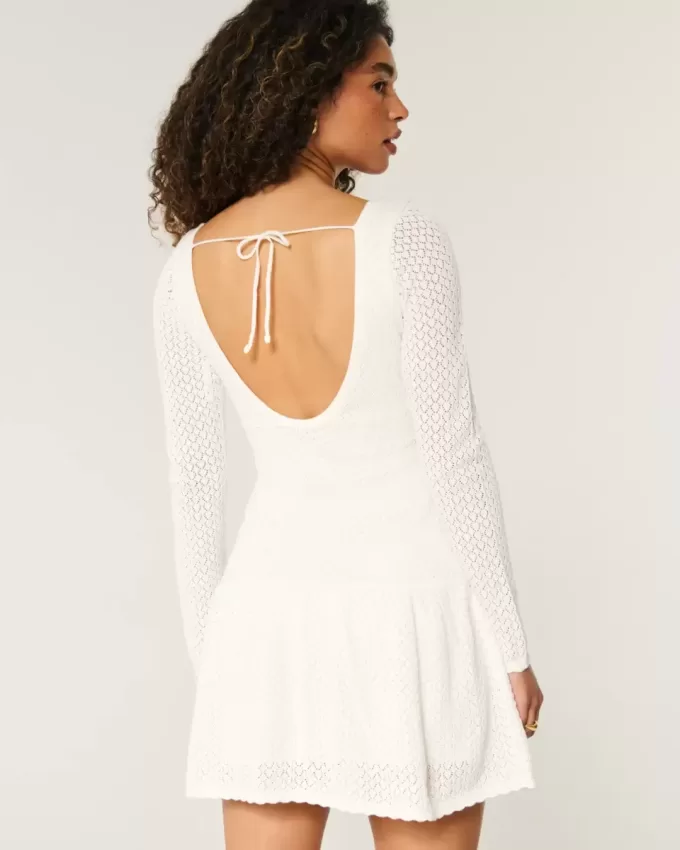 Rochie mini skater cu mâneci lungi în stil croșetat Rochie mini skater cu mâneci lungi în stil croșetat