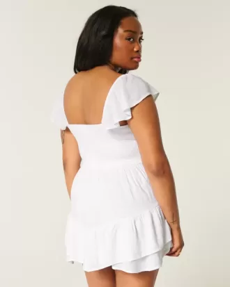Rochie mini-skort cu maneci fluturate Rochie mini-skort cu maneci fluturate