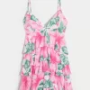 Rochie mini tip babydoll cu decolteu în V cu volane Rochie mini tip babydoll cu decolteu în V cu volane